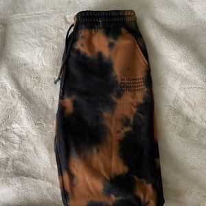 Balance Affirmation Pant in color Dust Devil